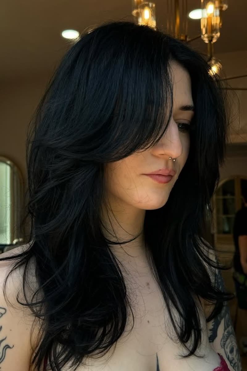 Textured butterfly haircut with piecey separated layers